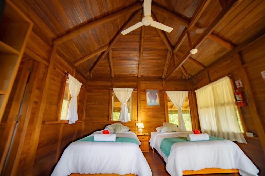 Galapagos Cabanas Eden Bellavista  Exterior foto